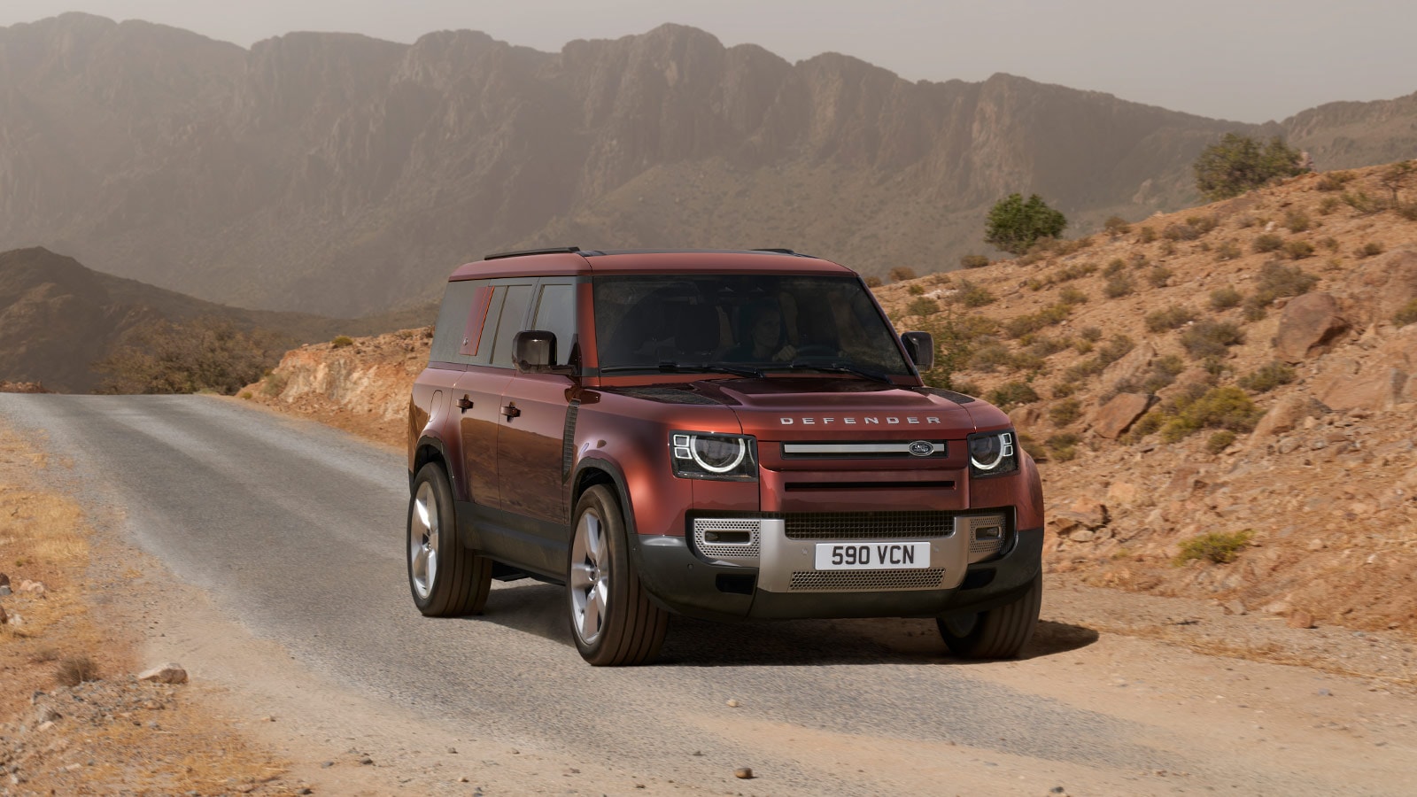 Land Rover Defender 